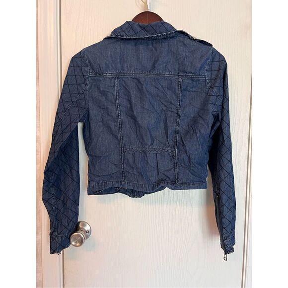 Forever 21 Premium Denim Jacket - Picture 2 of 6
